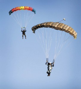 NorCal Skydiving. (photo by Jeff Kan Lee)