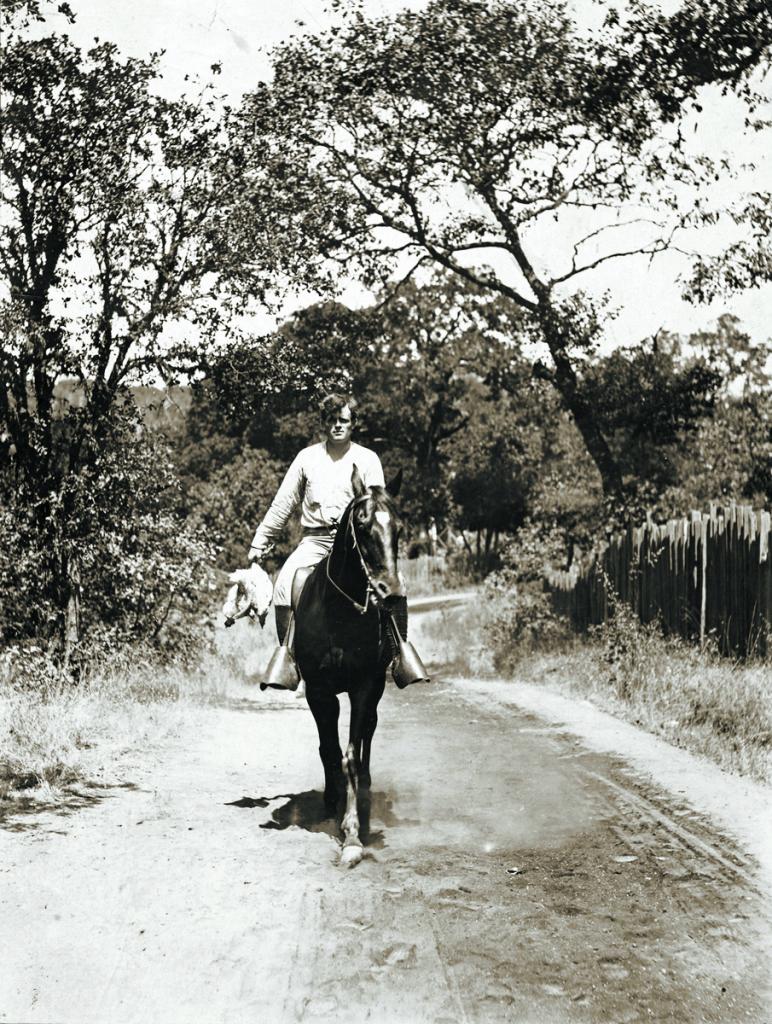 jack london essays To build a fire: top ten quotes, free study guides and book notes including comprehensive chapter analysis, complete summary analysis, author biography information, character profiles, theme analysis biography: jack london essay q&a. jack london essays To build a fire: top ten quotes, free study guides and book notes including comprehensive chapter analysis, complete summary analysis, author biography information, character profiles, theme analysis biography: jack london essay q&a.