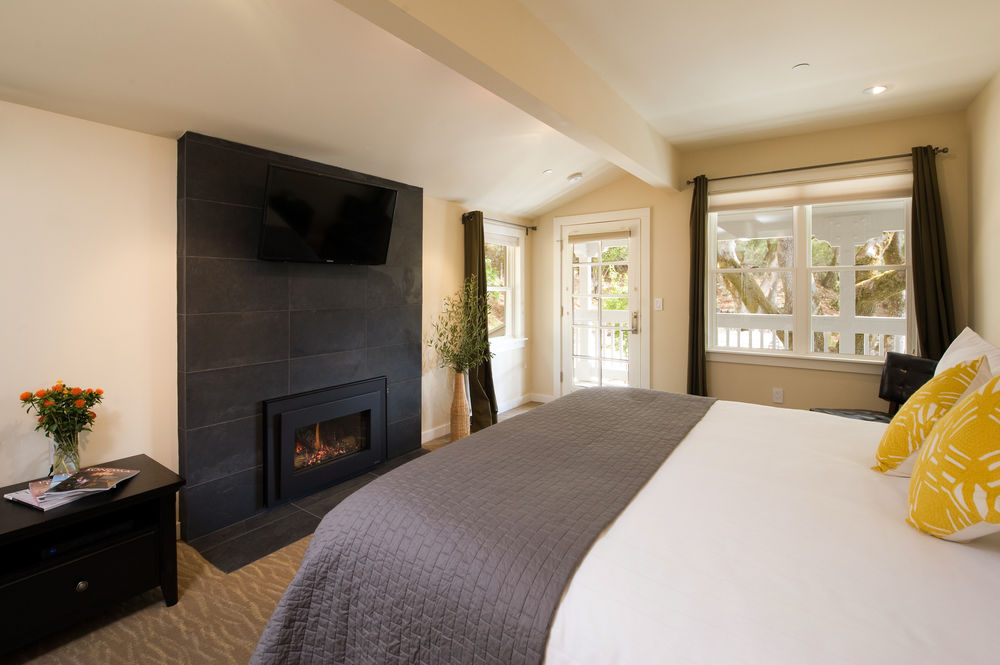Room at the Olea Hotel.