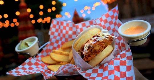 twin oaks roadhouse