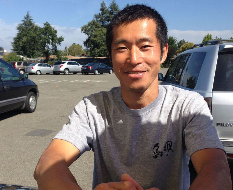 Takeshi Uchida, owner of the sushi burrito cart