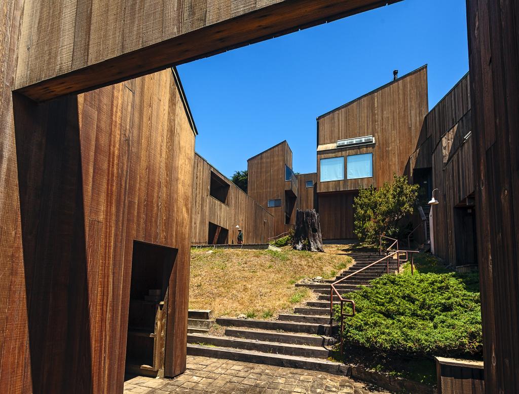 Courtyard of Condominium One. 