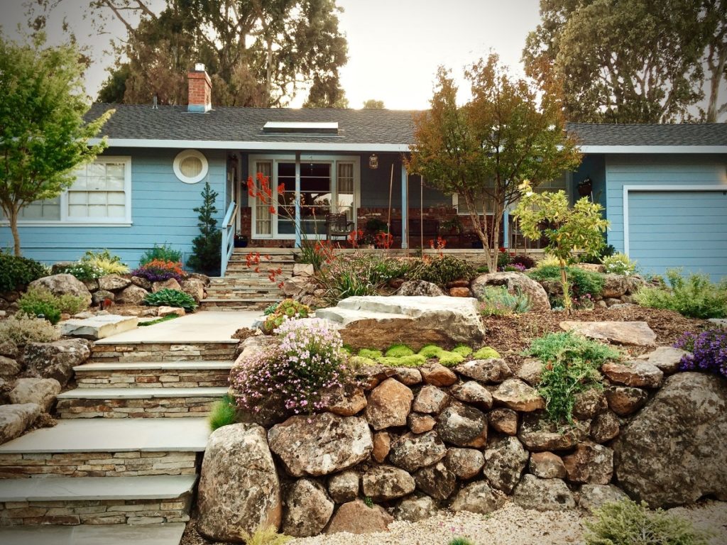 Beautiful Drought Resistant Front Yard, California Landscaping Ideas Front Yard