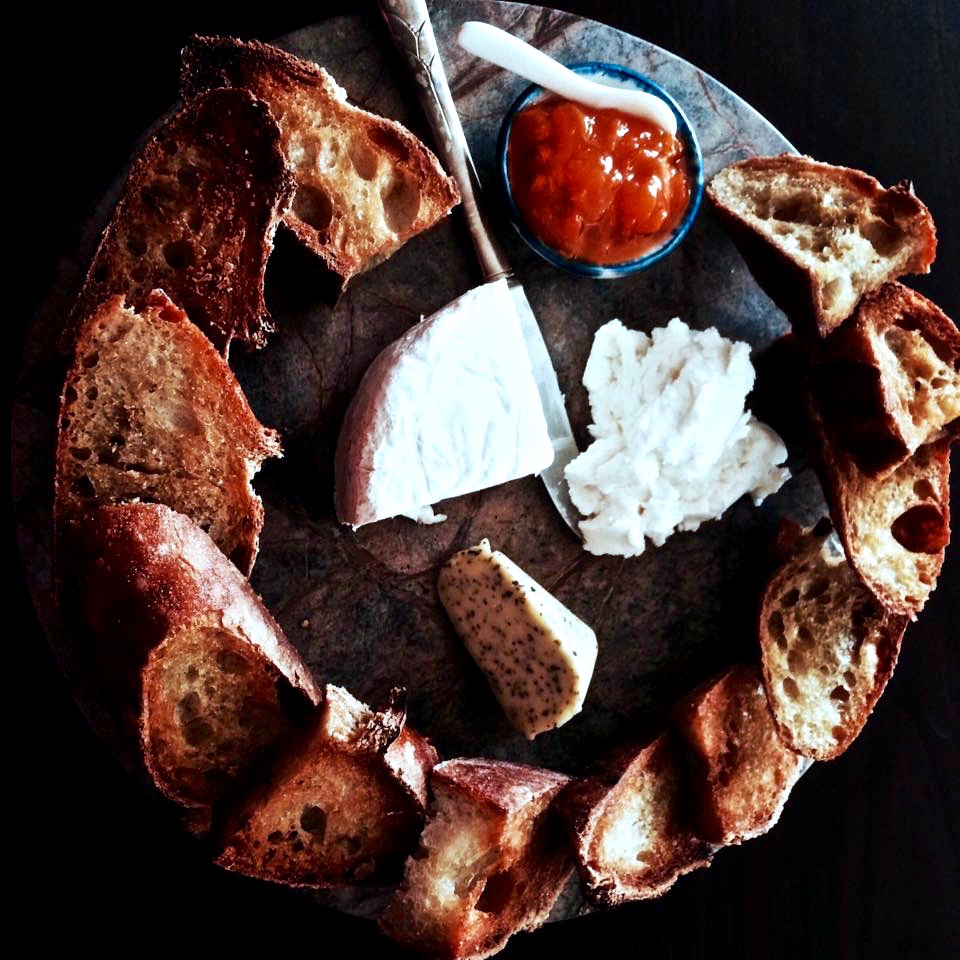 Cheese plate of the week: The luscious Kunik, fresh and flowery Laychee, butter with seaweed, Apache apricot jam and toasted sour dough baguette...