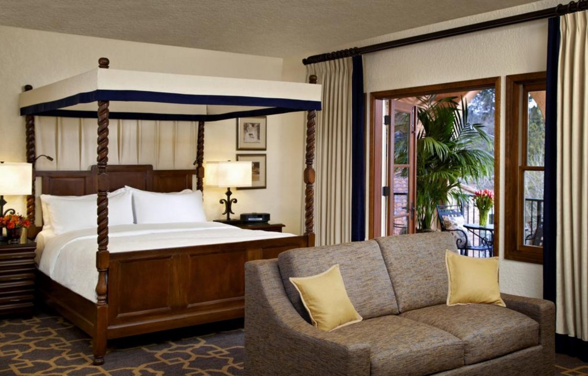 Room in the Fairmont.