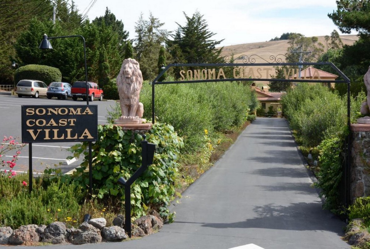 Sonoma Coast Villa & Spa