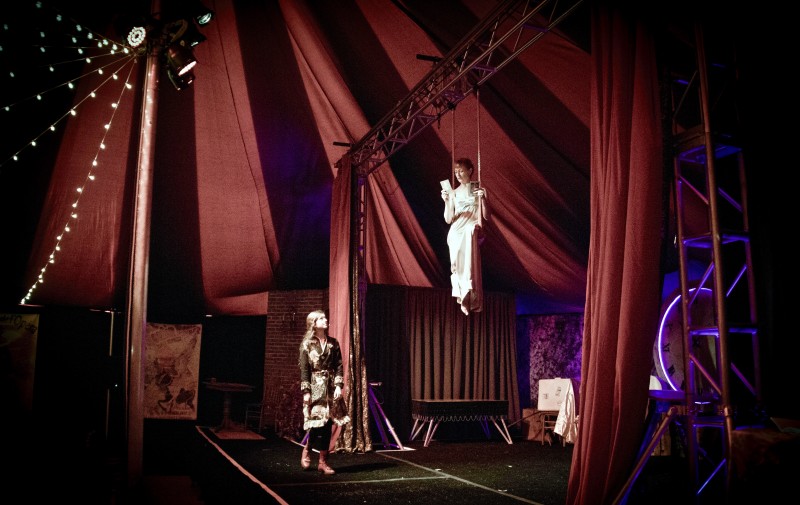 Luna Michelis (left) and Abigail Munn during the 2015 Cirque de Bohème show "Stolen Moonlight."