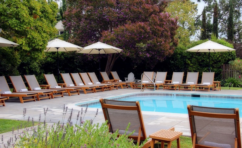 Heated pool. (Photo courtesy of macarthurplace.com)