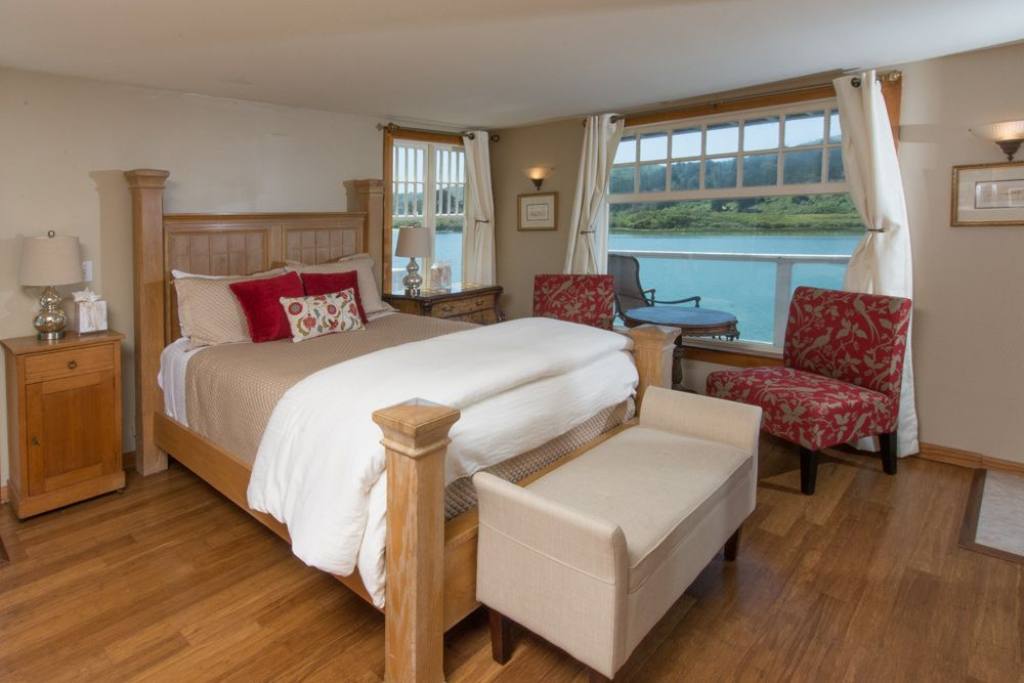 Milky Way room. (Photo courtesy of Jenner Inn)