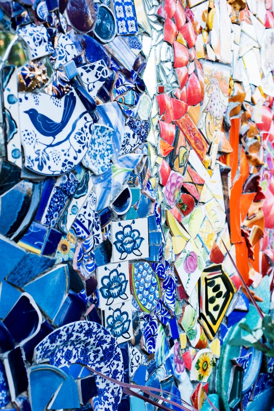 A close-up of Watanabe’s colorful tile work that encircles the guesthouse.