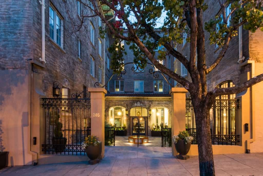 All You Need Is Love These Sonoma Hotels Take Care Of The Rest