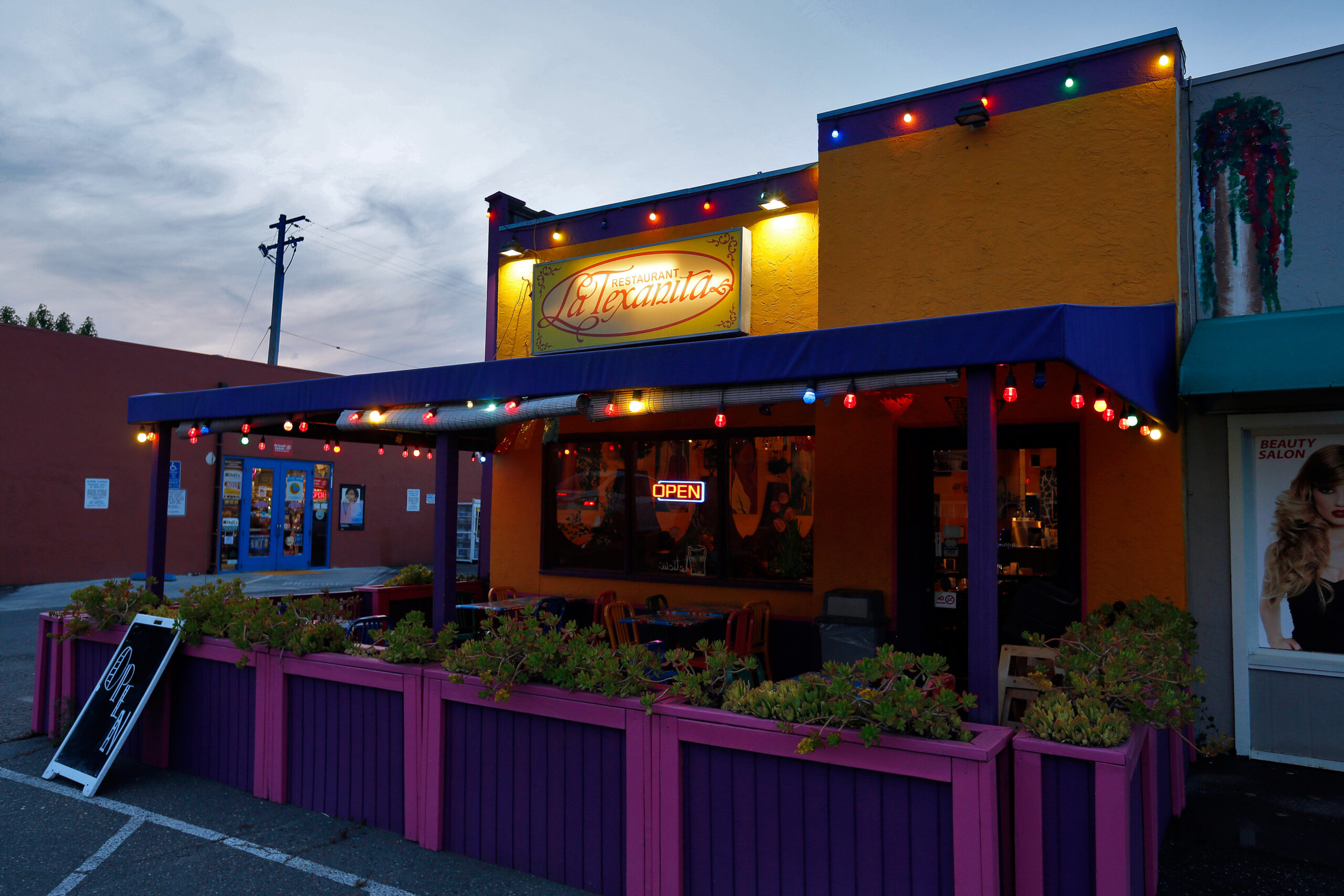 La Texanita Mexican restaurant in Santa Rosa, on Wednesday, June 6, 2018. (Alvin Jornada / The Press Democrat)