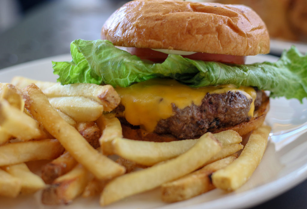Burgers in Paradise: Our 25 Favorite Cheeseburgers in ...
