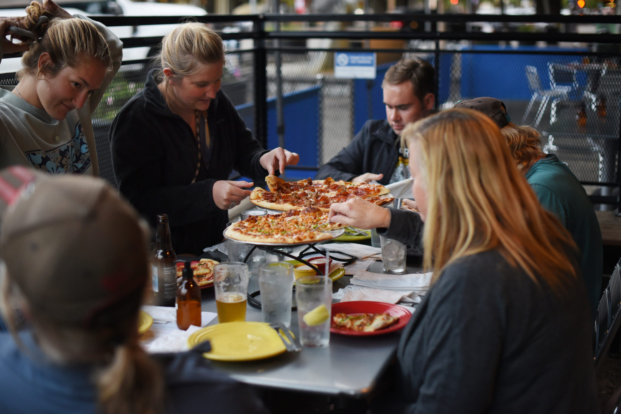People enjoy pizza and beer at Russian River Brewing