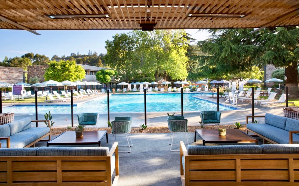 Poolside dining at Lazeaway Club at the Flamingo Resort in Santa Rosa. (Courtesy of Flamingo Resort)