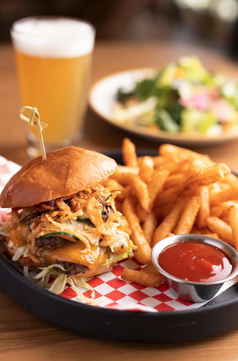 Smashburger at the Lazeaway Club at Flamingo Resort in Santa Rosa. (Courtesy of Flamingo Resort)