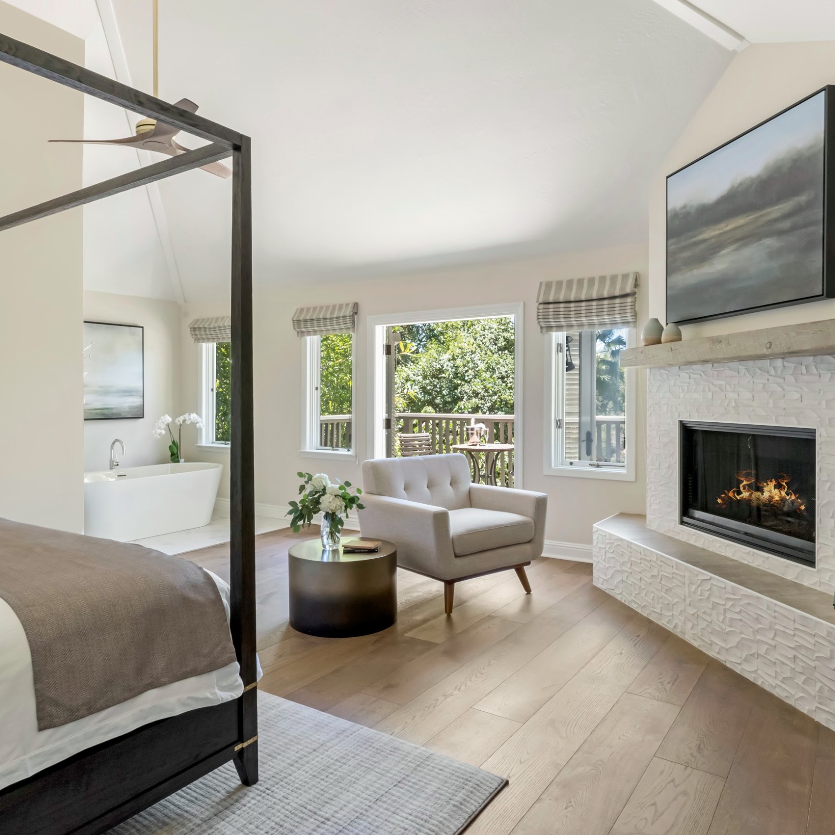 Cedar guestroom at Milliken Creek Inn. (Courtesy of Milliken Creek Inn)