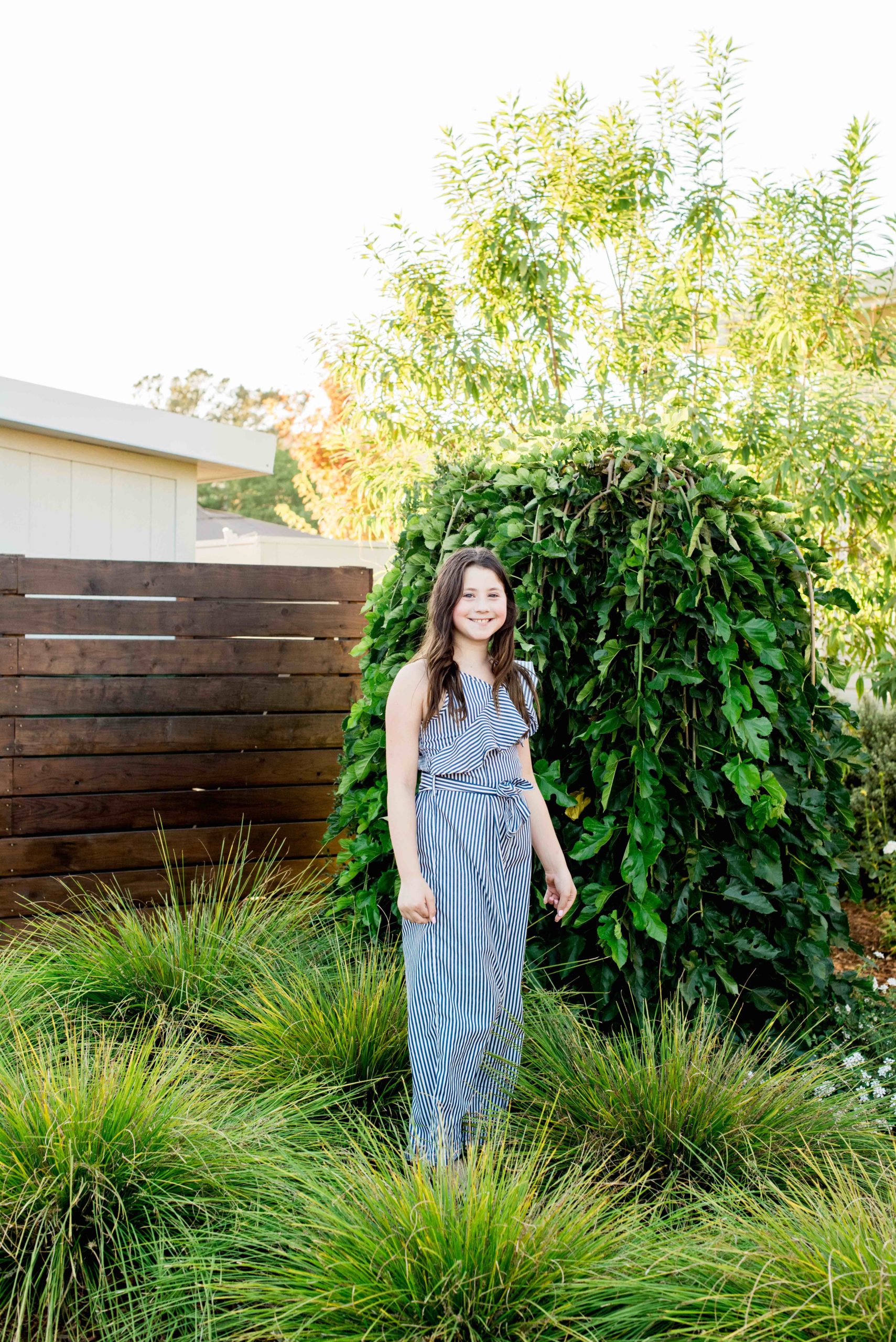 Rhea by her tree. (Rebecca Gosselin/Sonoma Magazine)