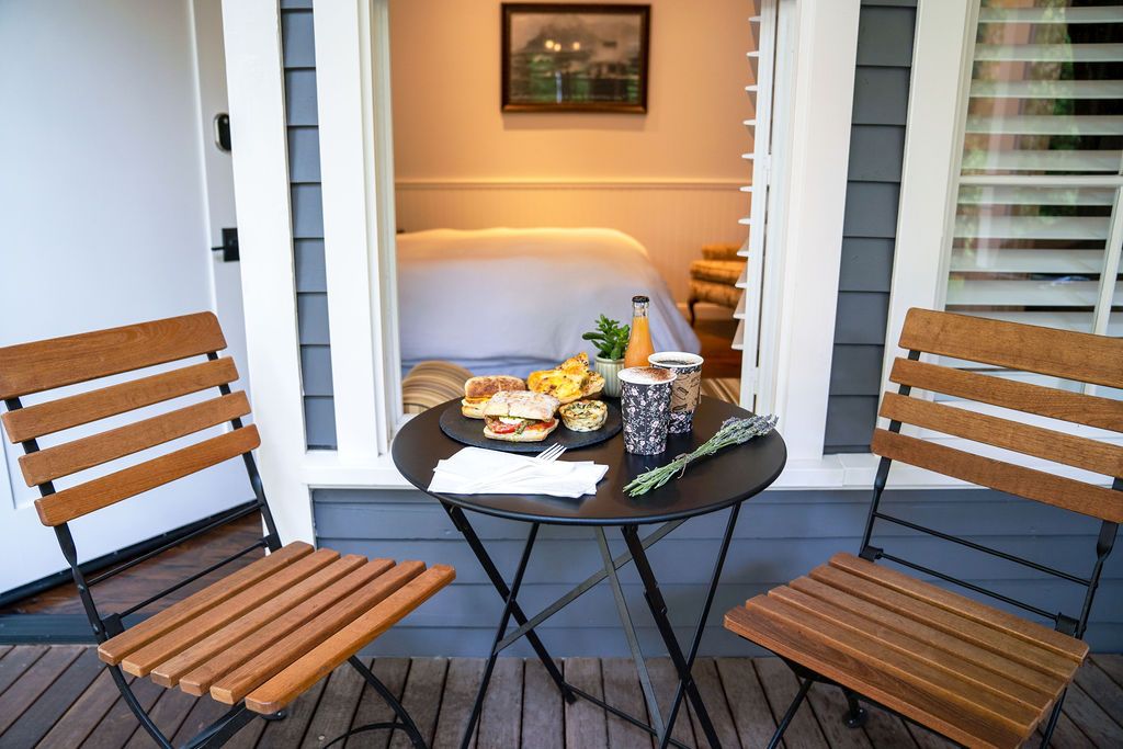 Breakfast and coffee from Sam’s General Store at Brannan Cottage Inn in Calistoga. (Sam’s General Store)