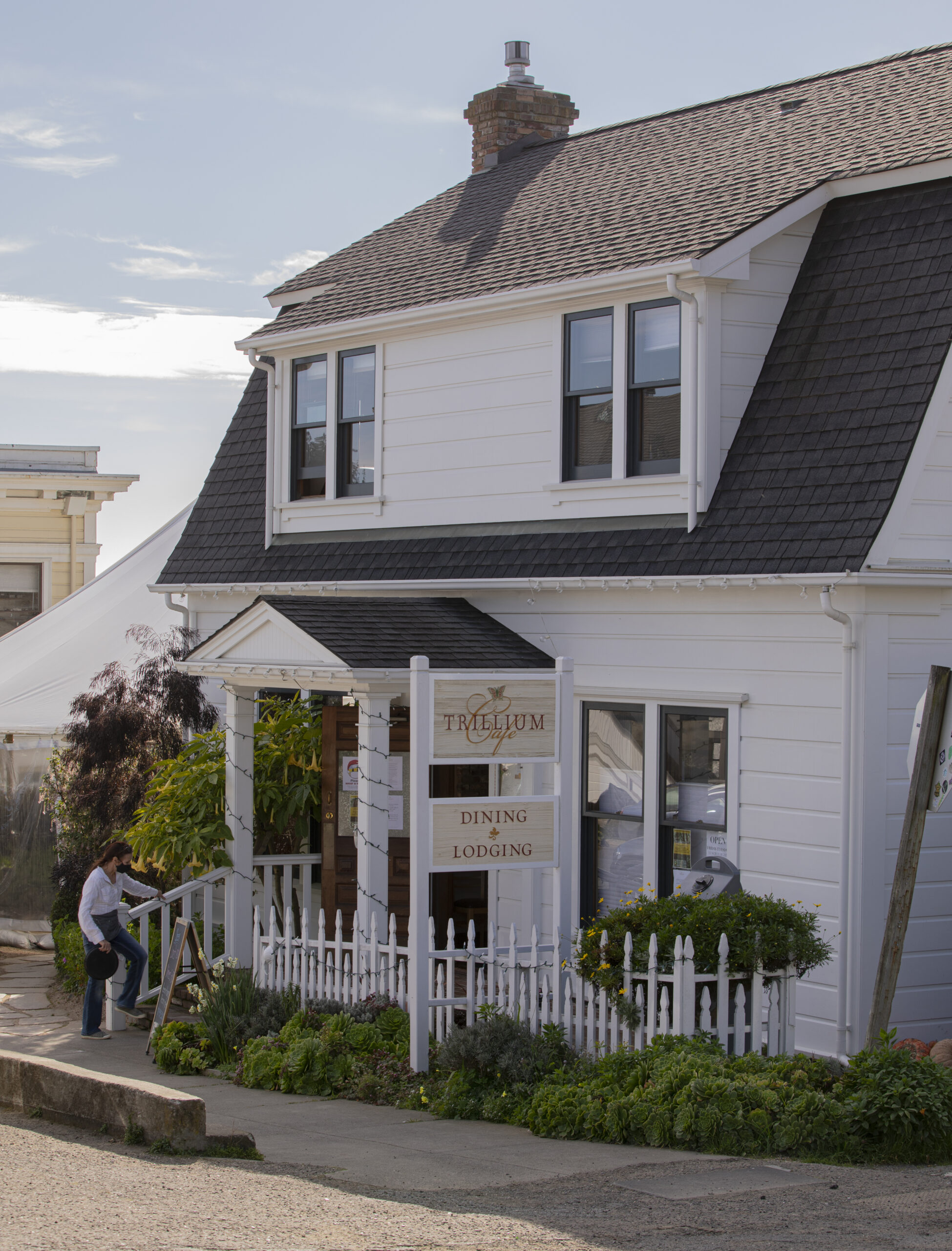 Trilluim Cafe and Inn, Mendocino.