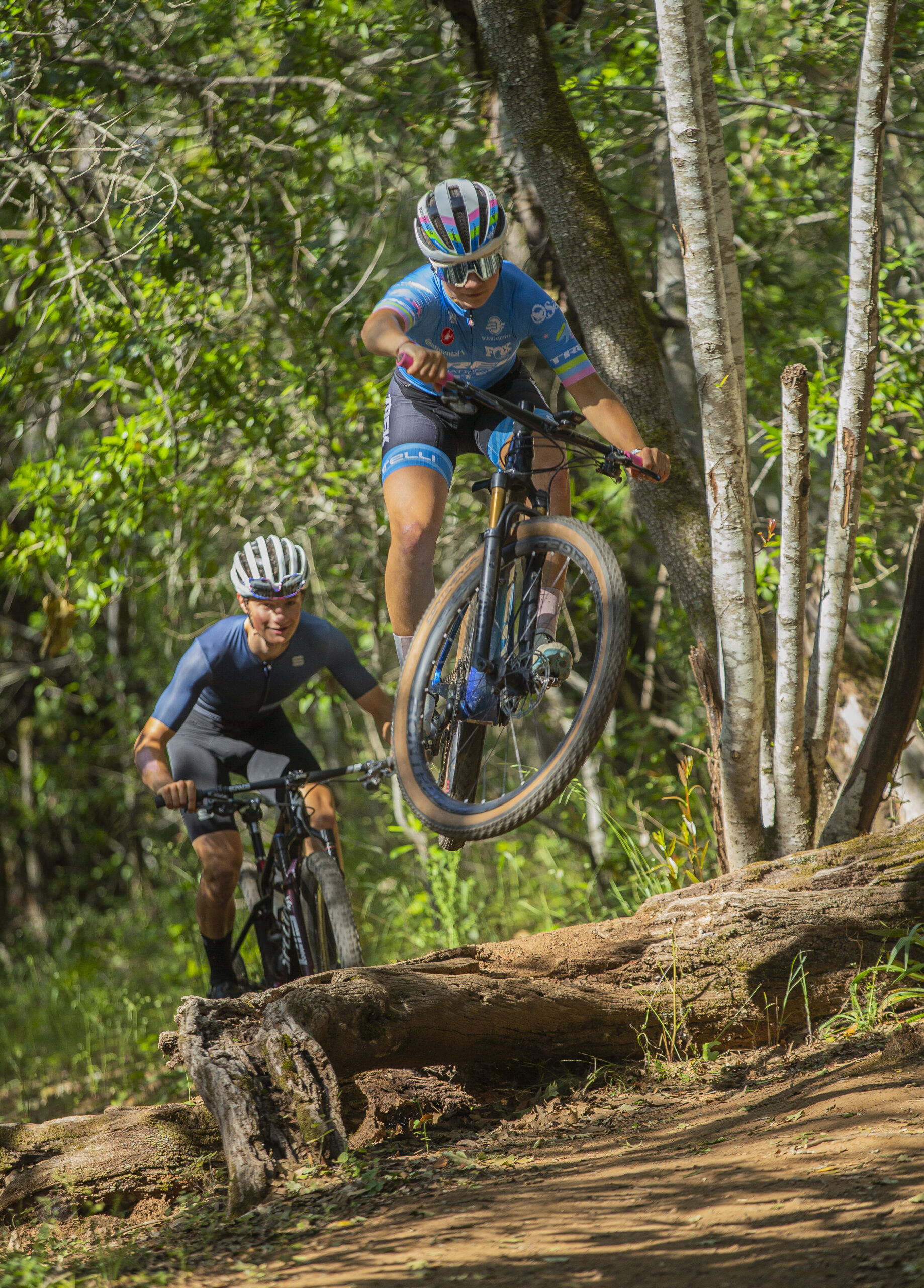 Brother and sister Vida and Ian Lopez de San Roman hit the trails at Trione-Annadel State Park May 16, 2022. (Chad Surmick / The Press Democrat)