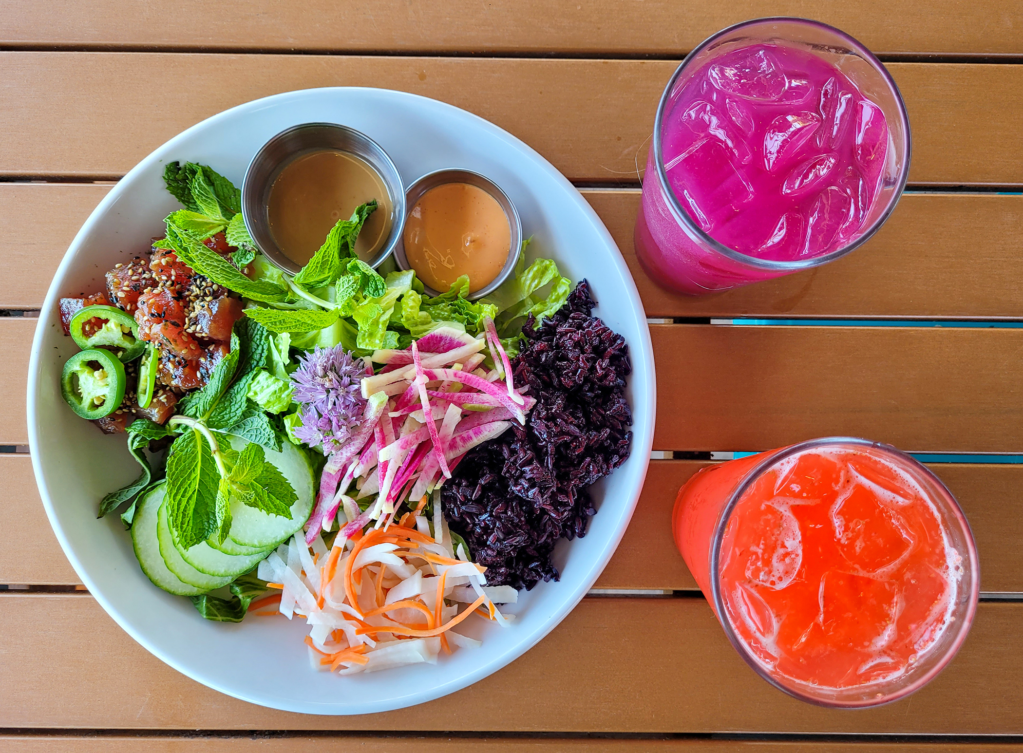 Bahn Mi Ahi Poke Bowl Salad at Delicious Dish in Sonoma (Heather Irwin / Sonoma Magazine)