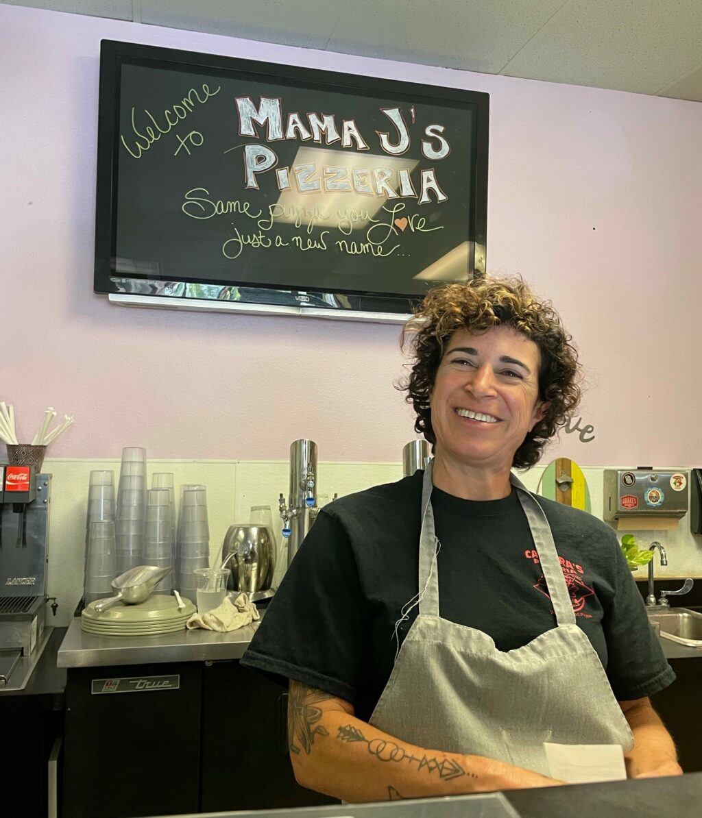 Mama J’s Pizzeria in Penngrove