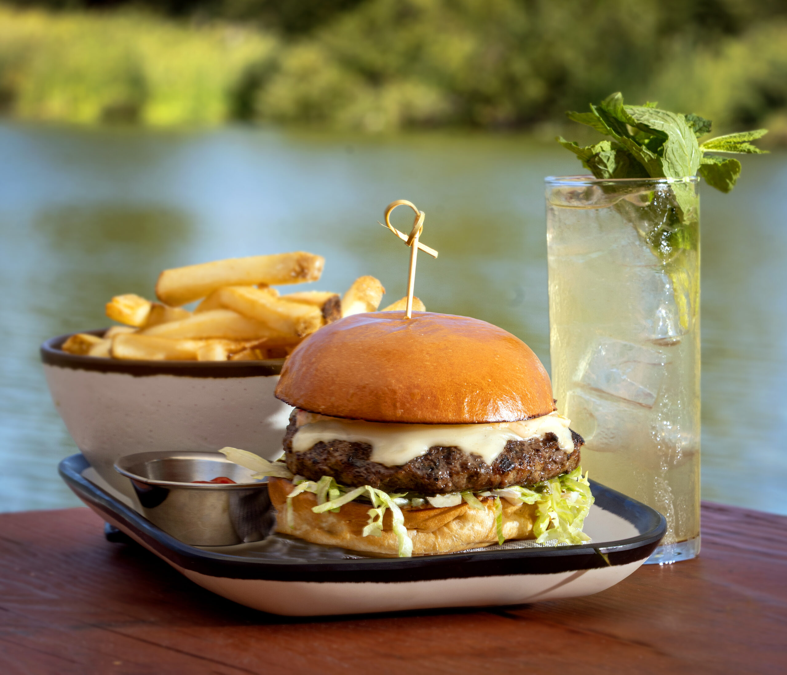 Waterhawk Lake Club restaurant in Rohnert Park