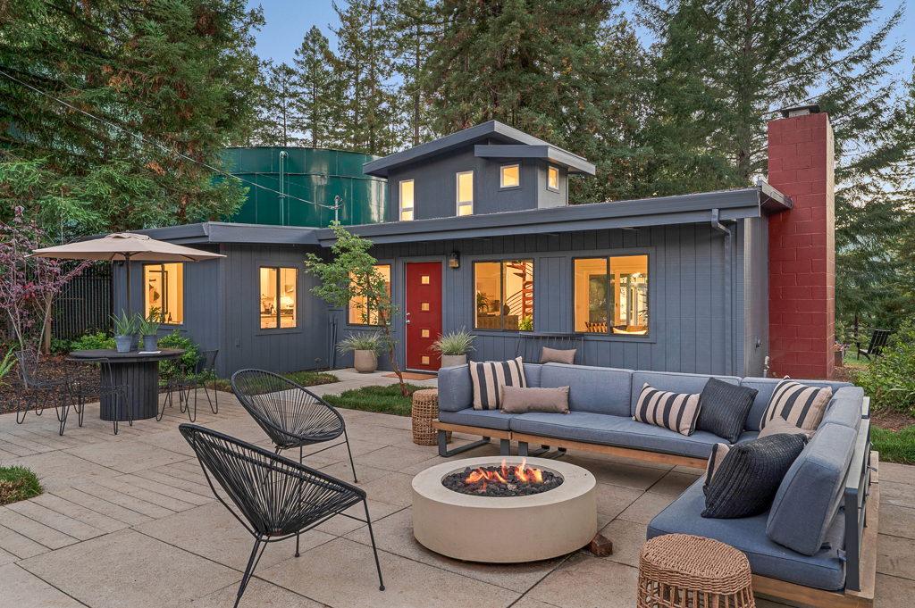 Russian River home in the redwoods