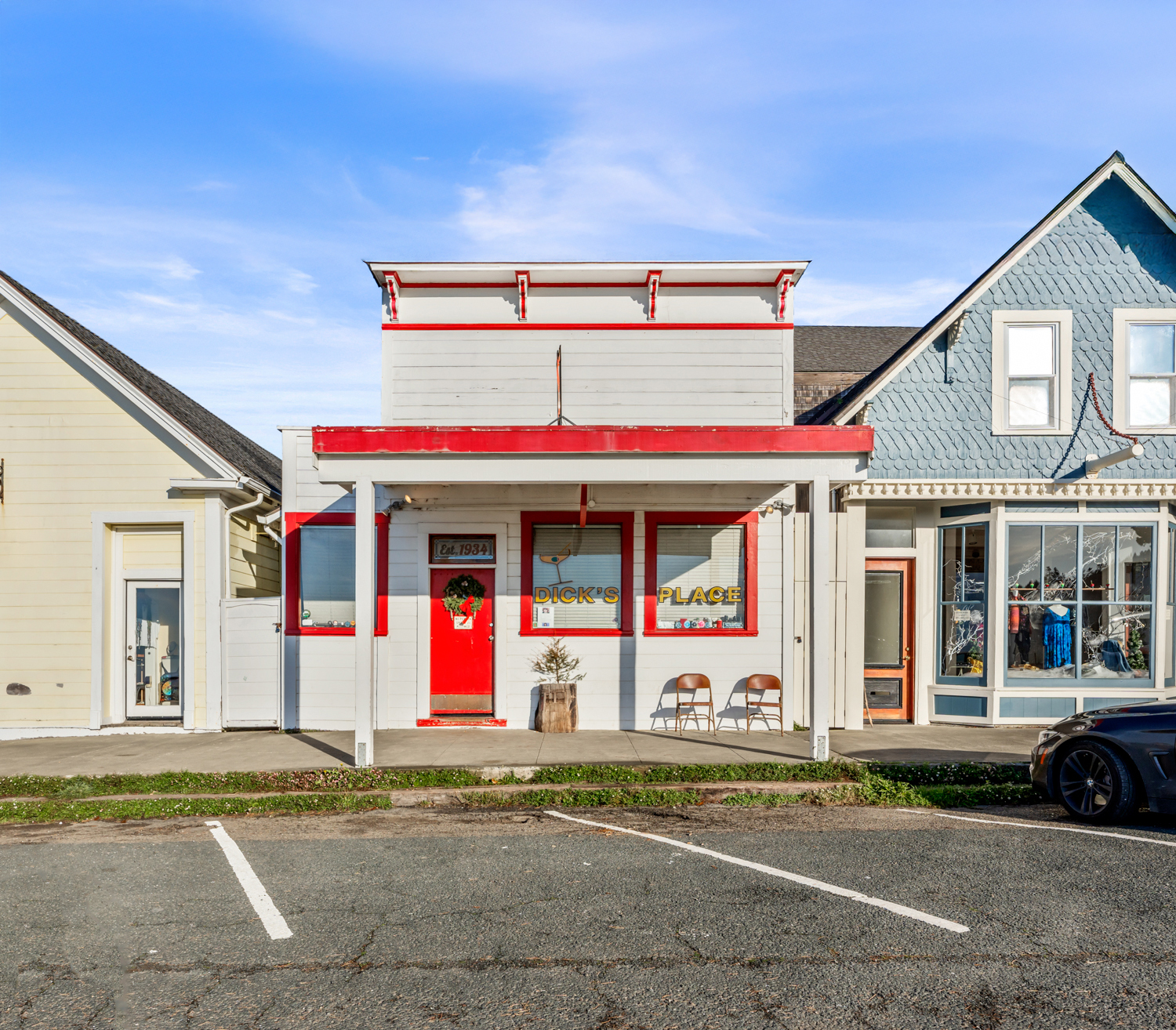 Dick's Place in Mendocino