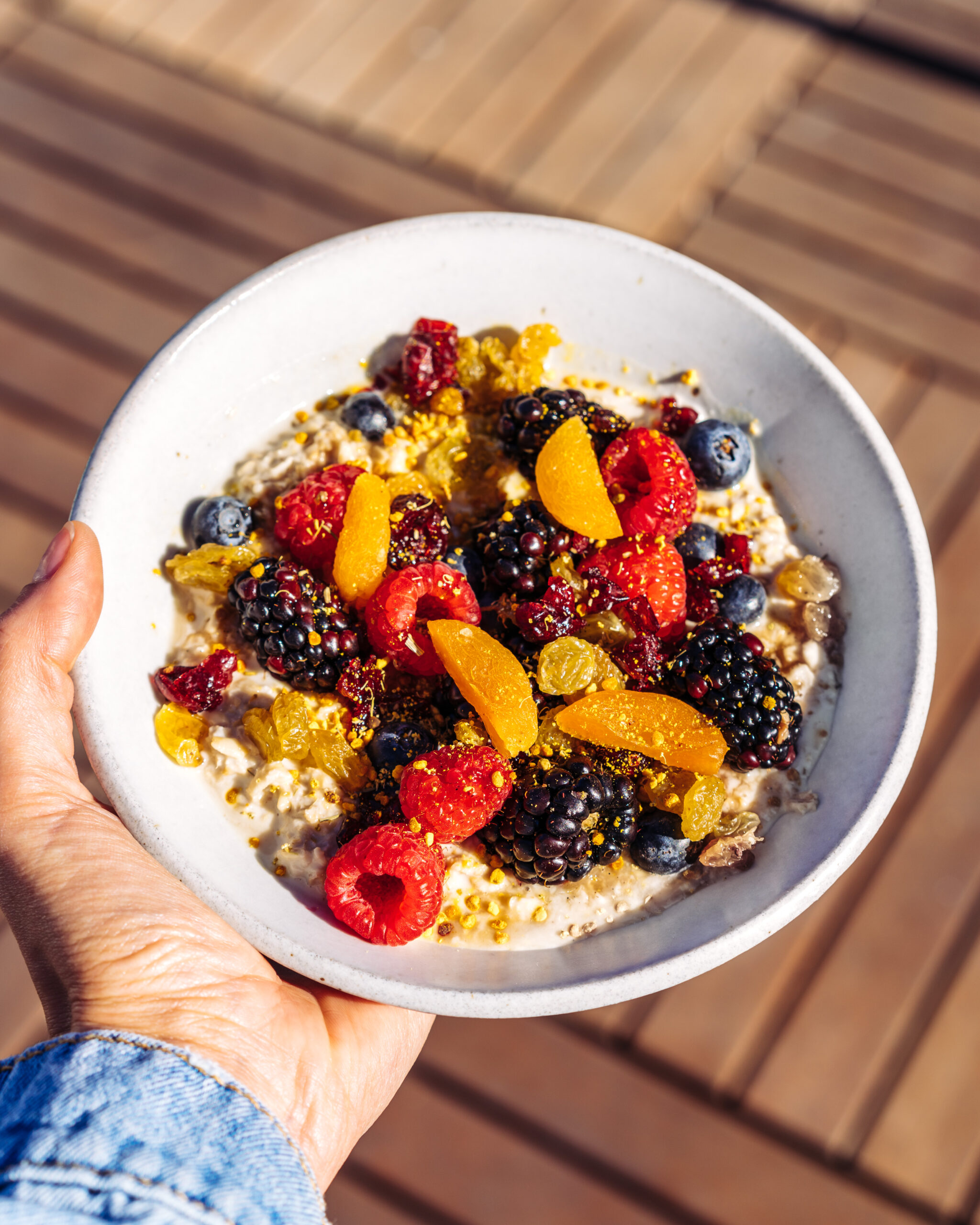 A bowl of overnight oatmeal topped with fresh fruit. (Emma K Creative / Sonoma County Tourism)