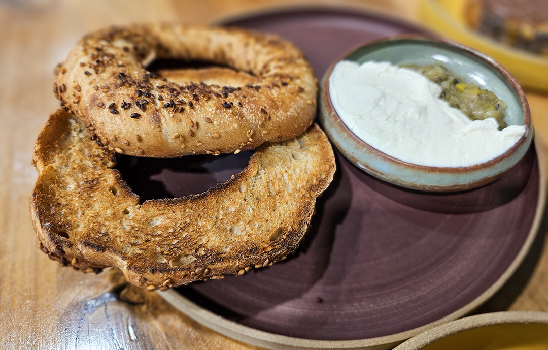 Simit, a Turkish cousin to the bagel