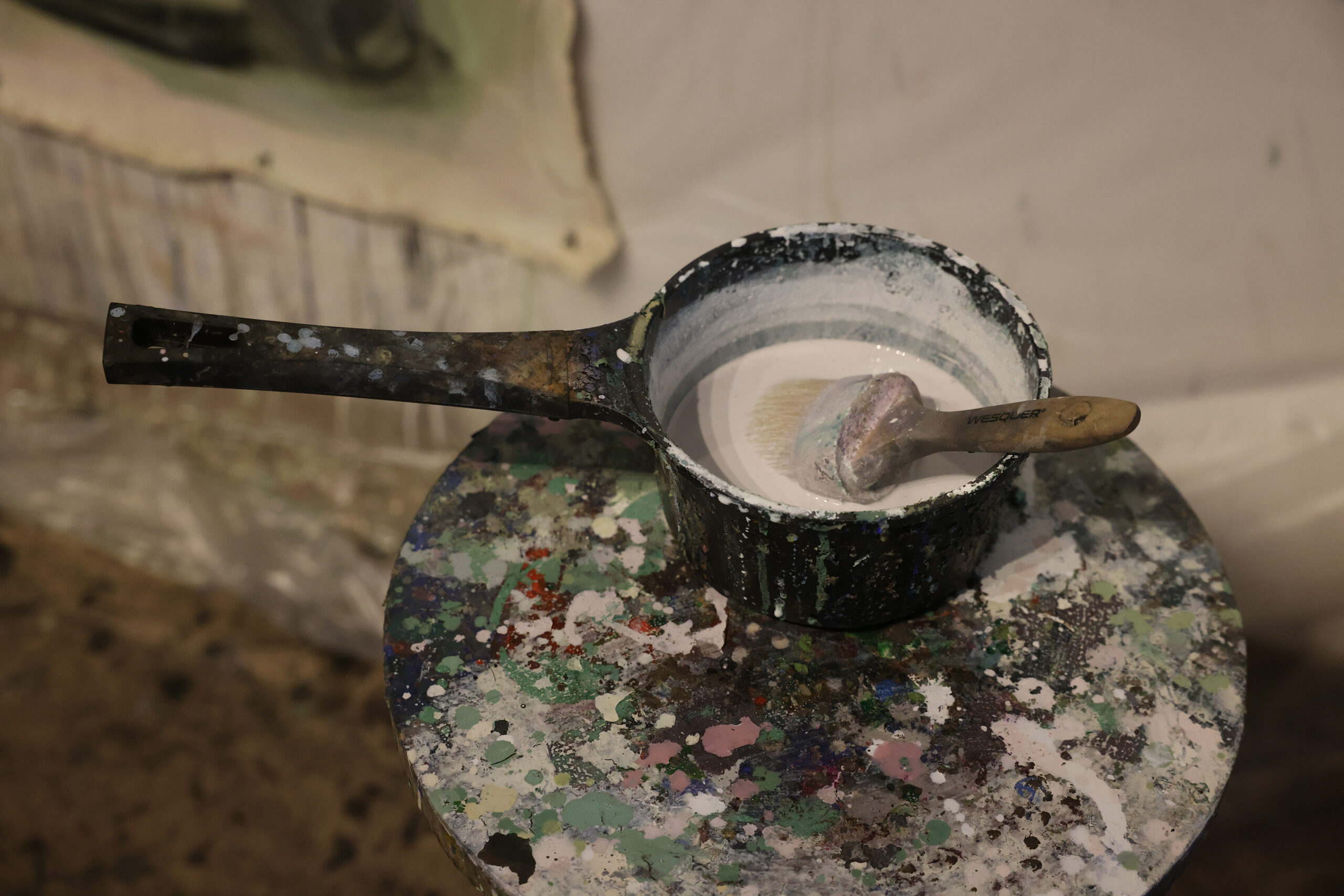 Rabbit Skin Glue Oil paint at the Stranger Worth art studio