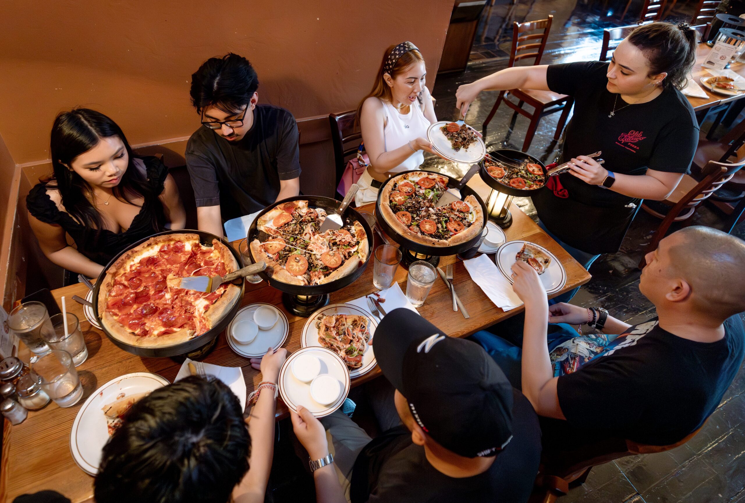 People dine at Old Chicago Pizza