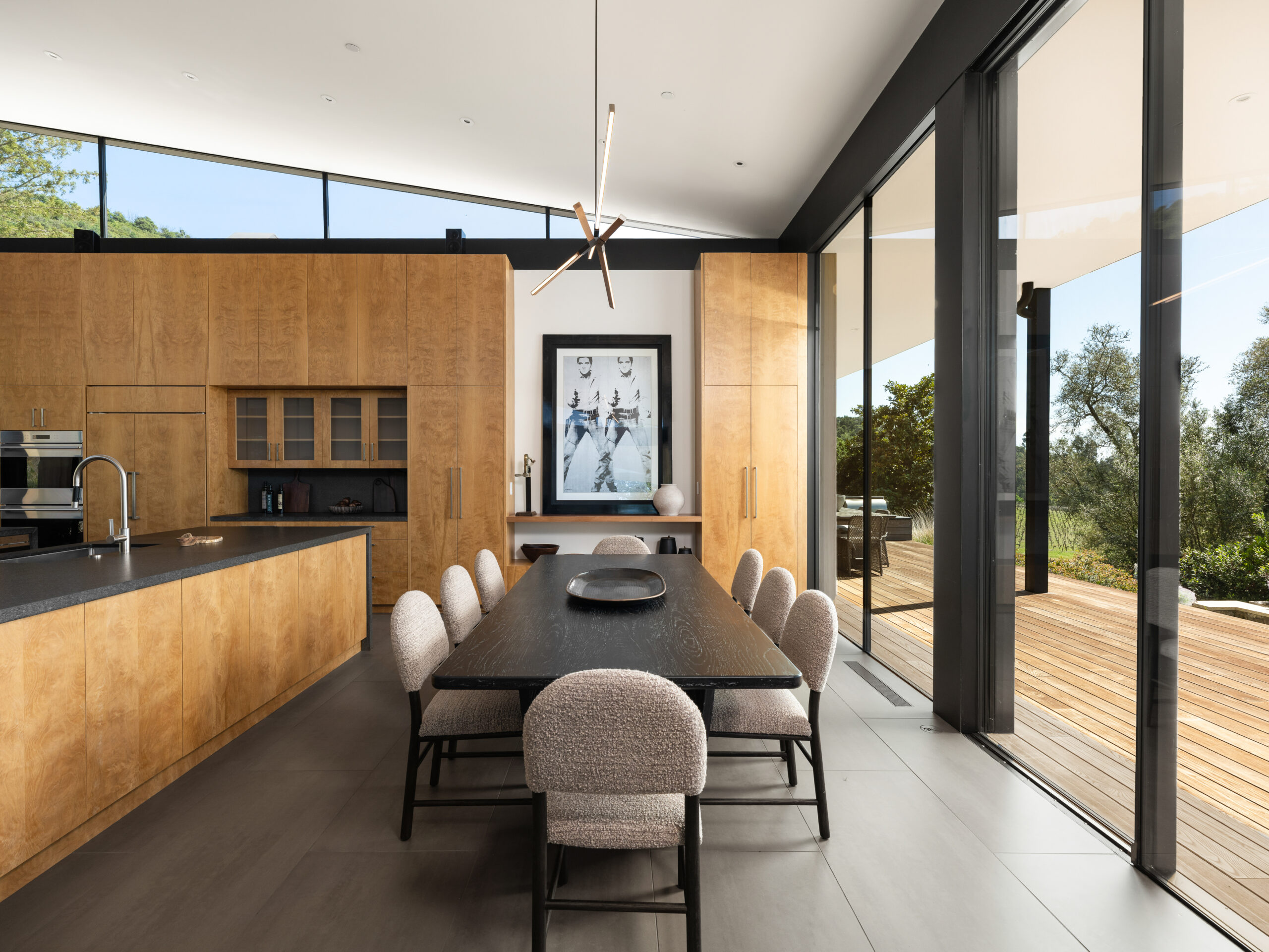 Eating area. (Jeffrey Frisk / Sotheby’s International Realty)