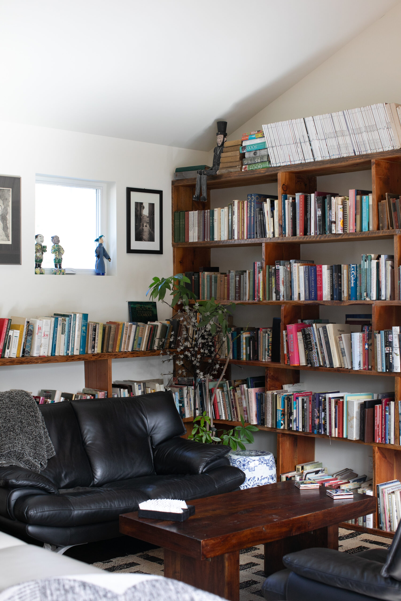 The living room at Josh and Regina Silvers’ home in Santa Rosa. (Eileen Roche)