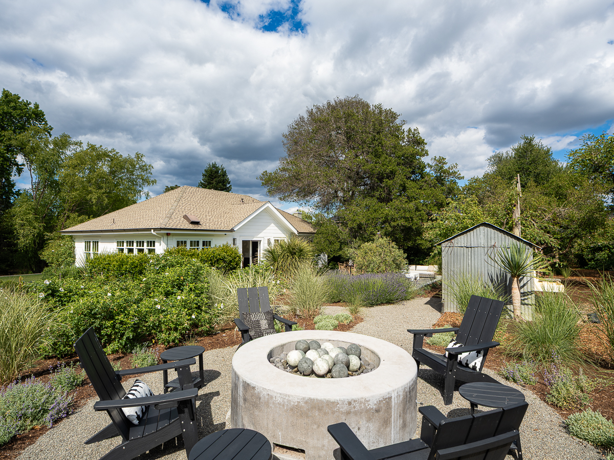 Firepit in yard of Petaluma home
