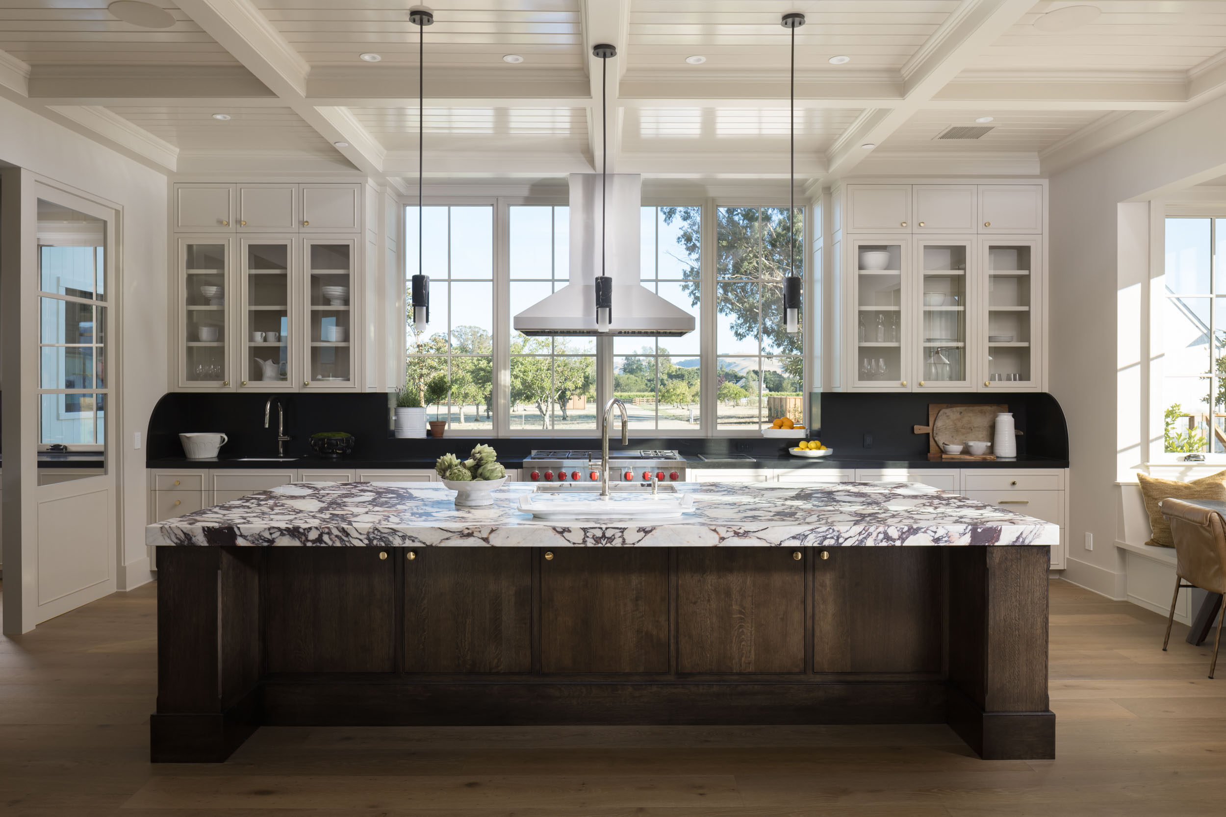Kitchen. (Peter Lyons Photography)