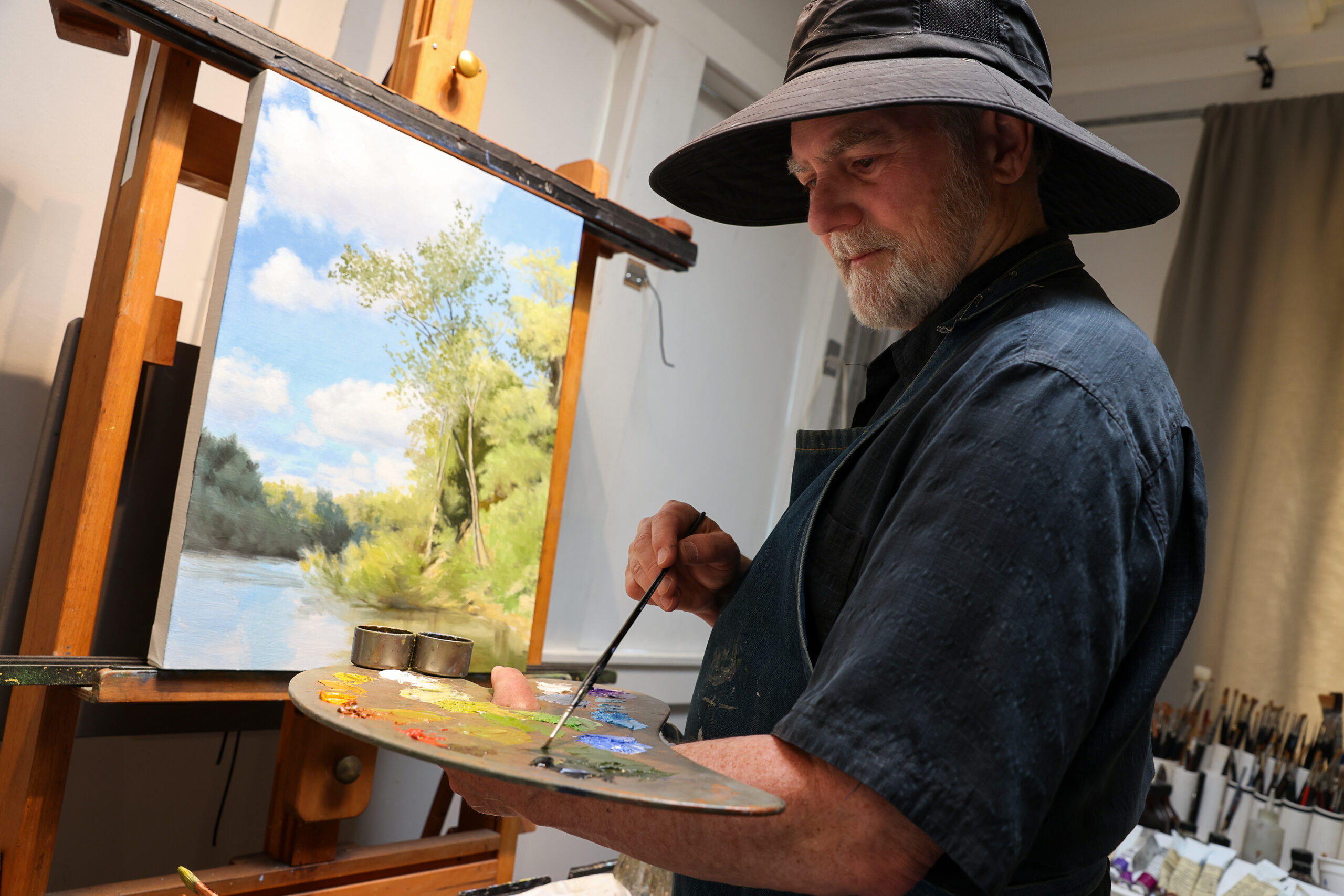 Healdsburg artist Christopher Leith Evans paints realistic landscapes